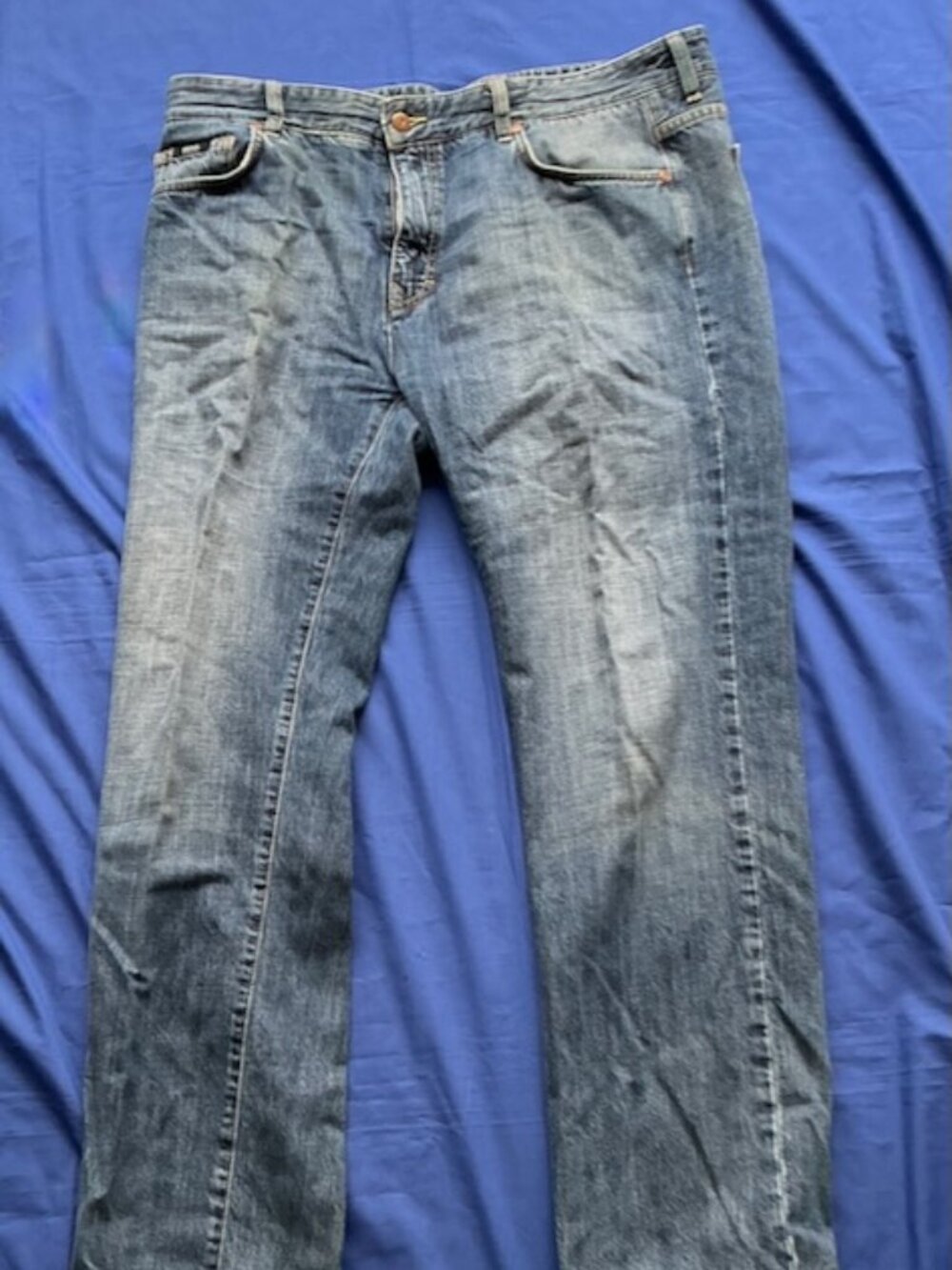 Hugo Boss Premium Denim – Men’s 38/36 – Excellent Condition